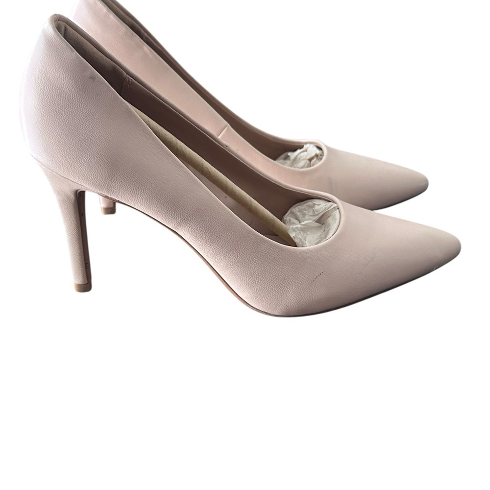 Dream Pairs Nude Pointed‎ Toe Heels | Size 6.5